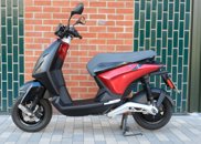 Piaggio 1 Electric Scooter image